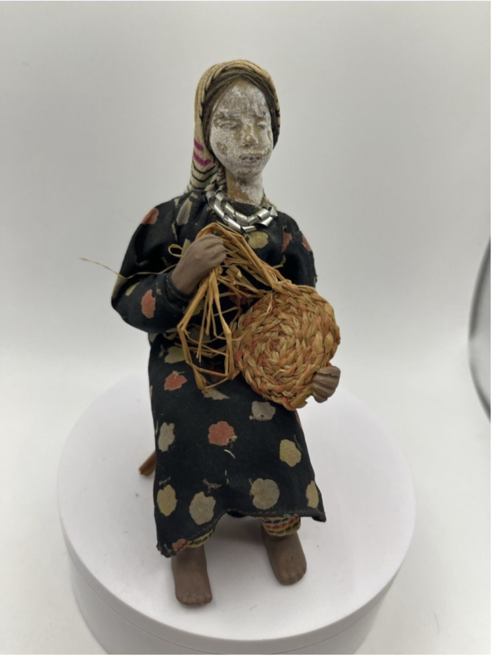 ANTIQUE YEMNITE FOLK ART DOLL PAINTED FACE Woman Sitting WEAVING HER BASKET RARE